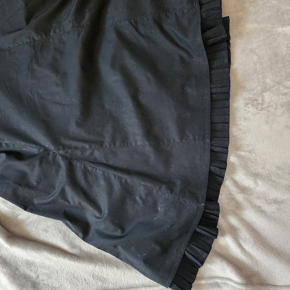 GAP Dress Women's Size 14 Black Pleated Hem A-Line Adjustable Straps Cotton LBD - Picture 4 of 7